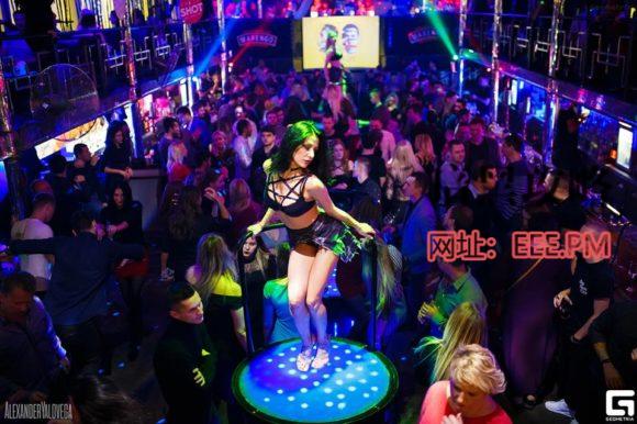 夜生�z�d��辅��_斯科攉���机大�? width=
